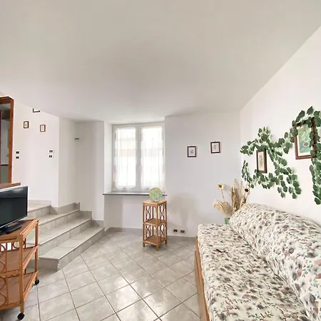 Euploia Tatil Evi *